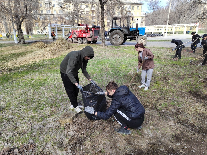  Чистый город-субботник с участием студентами филиала!