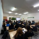 Преподаватели ВФ РГУ СоцТех провели профориентационные встречи в школах Волжского Преподаватели ВФ РГУ СоцТех провели профориентационные встречи в школах Волжского