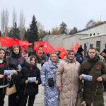 Студенты ВФ РГУ СоцТех приняли участие в акции возложения цветов на Мамаевом Кургане Студенты ВФ РГУ СоцТех приняли участие в акции возложения цветов на Мамаевом Кургане