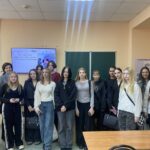 «Один день из жизни специалиста»: школьники «примерили» на себя будущие профессии в ВФ РГУ СоцТех «Один день из жизни специалиста»: школьники «примерили» на себя будущие профессии в ВФ РГУ СоцТех