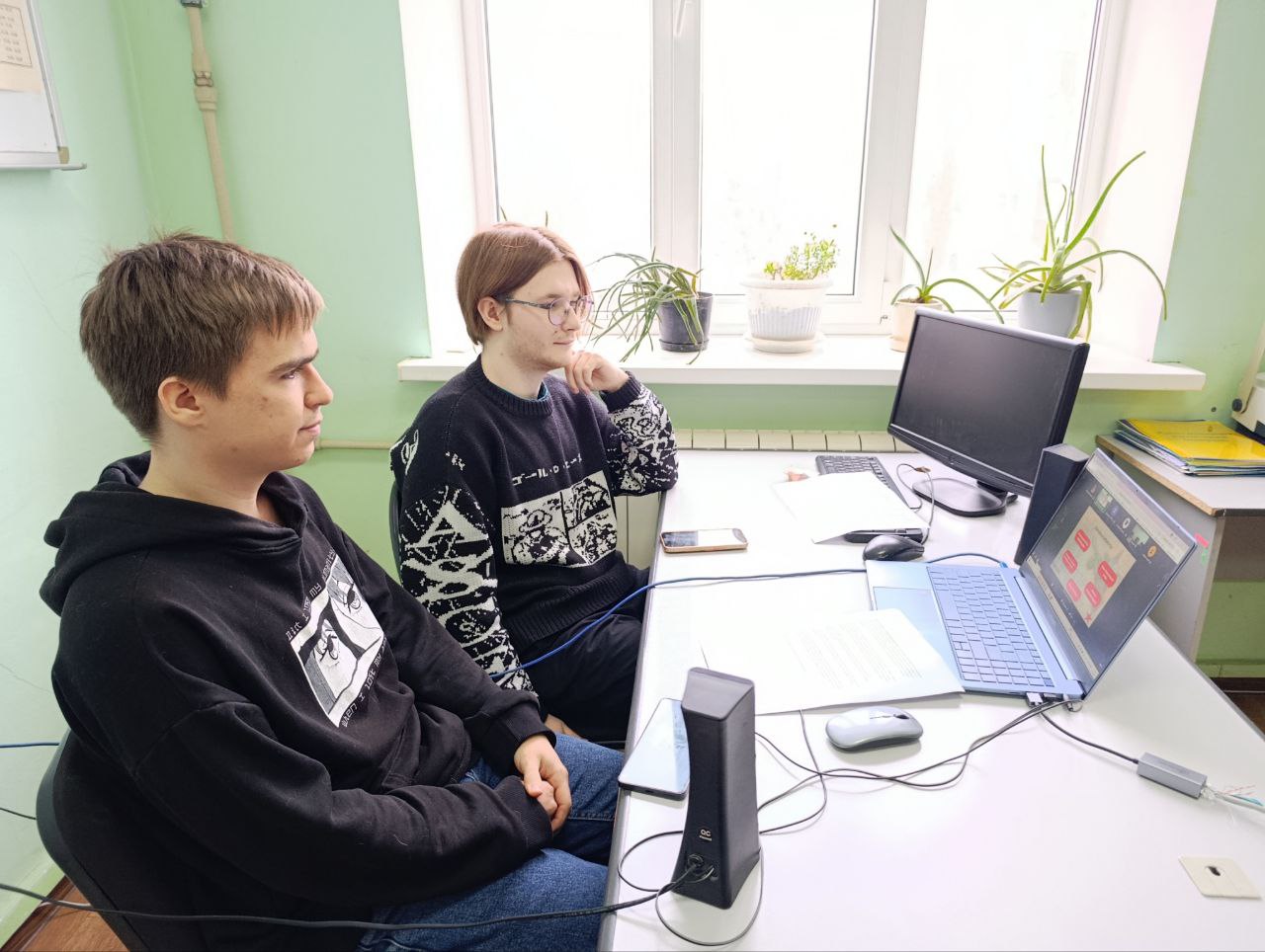 Студенты ВФ РГУ СоцТех представили инновационный чат-бот на региональной конференции