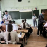 Преподаватели и студенты ВФ РГУ СоцТех провели профориентационные встречи в школах № 3 и № 78 Преподаватели и студенты ВФ РГУ СоцТех провели профориентационные встречи в школах № 3 и № 78