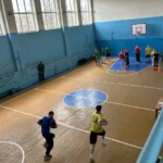 Студенты и преподаватели ВФ РГУ СоцТех померились силами в «Веселых стартах» Студенты и преподаватели ВФ РГУ СоцТех померились силами в «Веселых стартах»