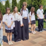 Помним и гордимся: студенты ВФ РГУ СоцТех приняли участие в акции возложения цветов в парке Гагарина Помним и гордимся: студенты ВФ РГУ СоцТех приняли участие в акции возложения цветов в парке Гагарина